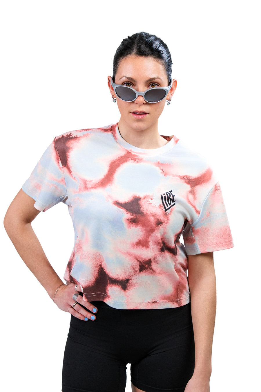 women tie dye